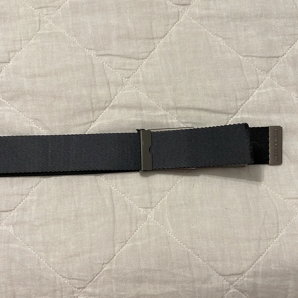 Under Armour Stretch Webbing Belt - Picture 2 of 4